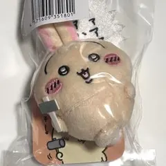 ちいかわ　うさぎだらけくじ　E賞:ぬいぐるみバッチ（トンカチ）