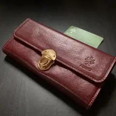 未使用　アルベロ　小銭入れ付き長財布　レッド　ALBERO PIERRO