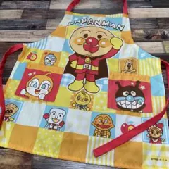 アンパンマン　エプロン　110