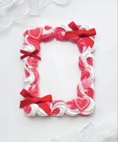 ホイップデコ　B8硬質トレカケース　白　赤　ミックス　ハート