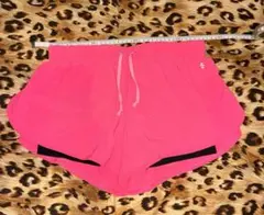 ほぼ未使用 H&M インナーレギンス付スポーツショートパンツ ピンク/濃グレー
