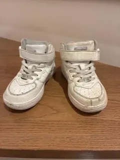 Item thumbnail for item 2379adc2-ee60-4919-8563-2fc09043f924