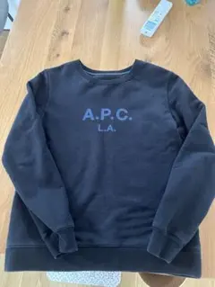 A17494 A.P.C. ロゴプリントスウェットプルオーバー 黒 M - メルカリ