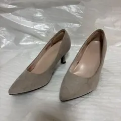 美品　マシュマロパンプス（ヒール4.5cm)　ベージュ