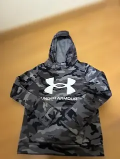 Under Armour 迷彩柄 パーカー M