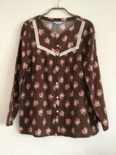 KID BLUE 綿100％ 花柄パジャマ Mサイズ相当 百貨店購入品