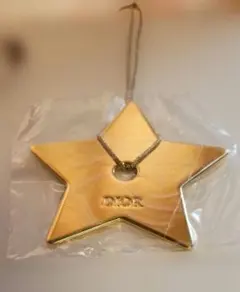 [新品未使用]Dior ゴールド星型チャーム　刻印あり