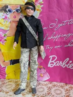 バービーケンスネーク柄パンツと黒ジャケットのドール衣装
