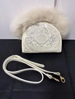 Carving Tribes カービング　トライブス　ショルダー　バッグ