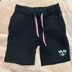 TOMMY HILFIGER ブラックハーフパンツ 104