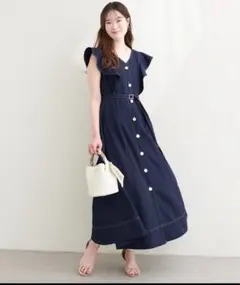 canami〉配色ステッチラッフル袖ワンピース - メルカリ