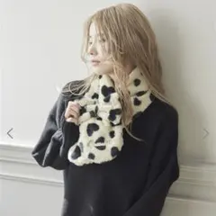 チュチュアンナ ビッグリボン付きハート柄フェイクファーマフラー　95㎝