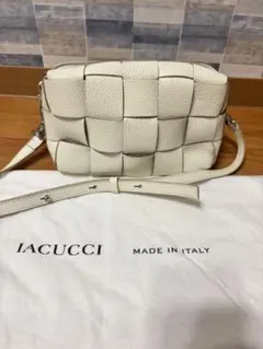 IACUCCI イアクッチベルタXSホワイトのサムネイル
