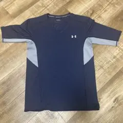 Under Armour ネイビー Vネック アンダーシャツ