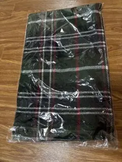 earth music&ecology チェック柄マフラー　新品　未開封