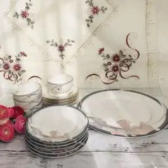 ノリタケのプレート（NEW DECADE大小）とホヤの湯呑み、銘々皿のセット販売