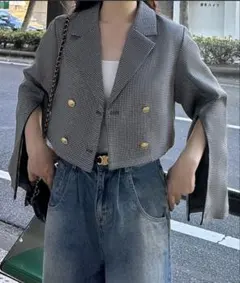 1/5までお値下げ‼️ゴールド釦2wayスリットスリーブショートジャケット