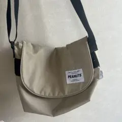 スヌーピー PEANUTS ショルダーバッグ 베이지