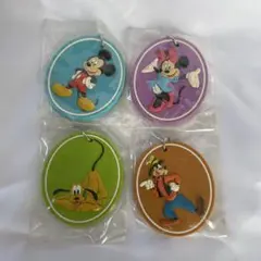 【未開封】香港ディズニーランドホテルのキーホルダー4個セット土日限定価格