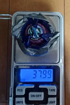 ベイブレードX シャークスケイル 4-50 UF 高重量 37.80g - メルカリ