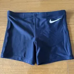 美品　Nike ネイビー 海水パンツ　水着 120