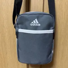 adidas ショルダーバッグ グレー