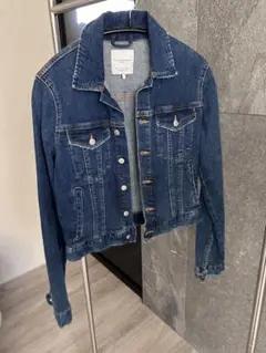 ZARA インディゴブルー デニムジャケット