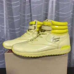 Item thumbnail for item 00483d2a-c96b-410f-a529-3505874fb50e