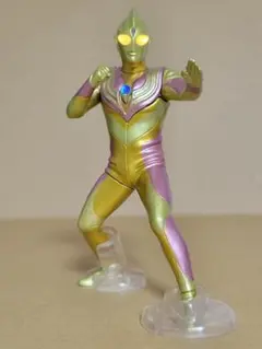 ウルトラマン　アルティメットルミナス　グリッターティガ　ルミナスユニット付き