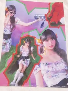 LE SSERAFIM ウンチェ　クリアファイル