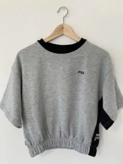 FILA グレー クロップドスウェット