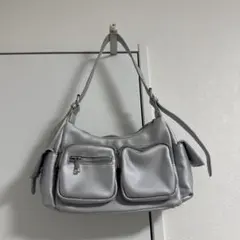 Item thumbnail for item 158fe695-9096-41a2-8535-44cb818f7899