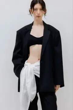 新品】ALO Yoga アロー 長袖シャツ ストライプ ブラック M - メルカリ