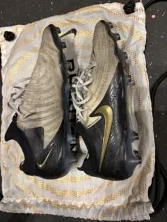Nike Phantom サッカースパイク