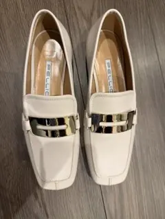 PELLICO ローファー ホワイト 37♡新品のサムネイル