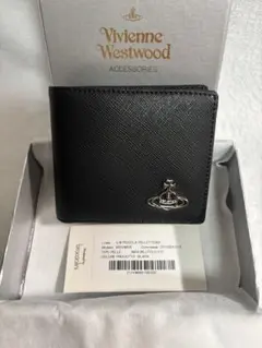 入手困難【新品】Vivienne Westwood オーブロゴ 札入れのサムネイル