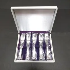 Item thumbnail for item a0e9a951-edb2-4240-8aa7-eeb73169556c