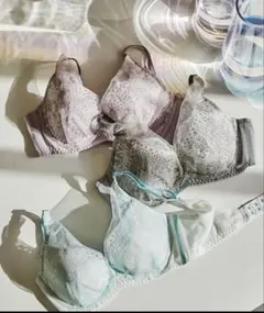 ブラ＋ショーツ　D75/L アモスタイル　夢みるブラ DeepV 定価6580円