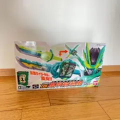 仮面ライダー　セイバー　変身聖剣　DX 風双剣翠風