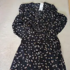 UNIQLO ネイビー花柄Vネックフレアワンピース Lサイズ
