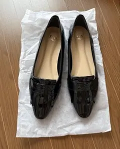 【新品・未使用】フィン　パンプス23.5cmのサムネイル