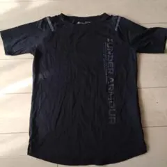 UNDER ARMOUR ブラック Tシャツ SM