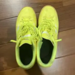 MIZUNO フットサルシューズ イエロー