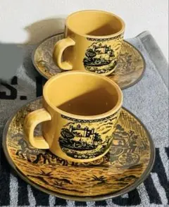 昭和レトロ ヴィンテージ 黄色と黒の風景画 カップ&ソーサー 4客セット