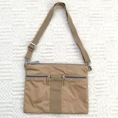 LeSportsac エッセンシャル ポーチクロスボディ ベージュ◇未使用