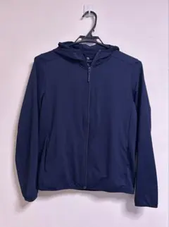 ユニクロ　エアリズム　ネイビー フード付き パーカー