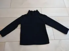 【ユニクロ フリースタートルネック 長袖110㌢】