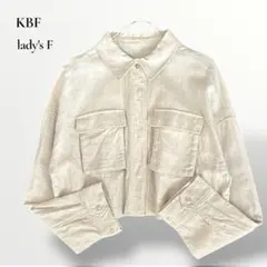 KBF／リネン混 ショート丈 ジャケット ヘリンボーン カーゴポケットのサムネイル