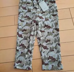 petit main 迷彩柄パンツ 　総柄フライスパンツ　恐竜