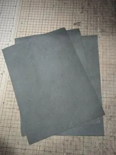 イタリアンレザー　ブッテーロ　ヌメ革床革　A4サイズ　ブラック　3枚セット